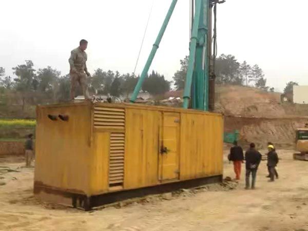 保山如何判断水冷式机油散热器密封件是否需要更换?